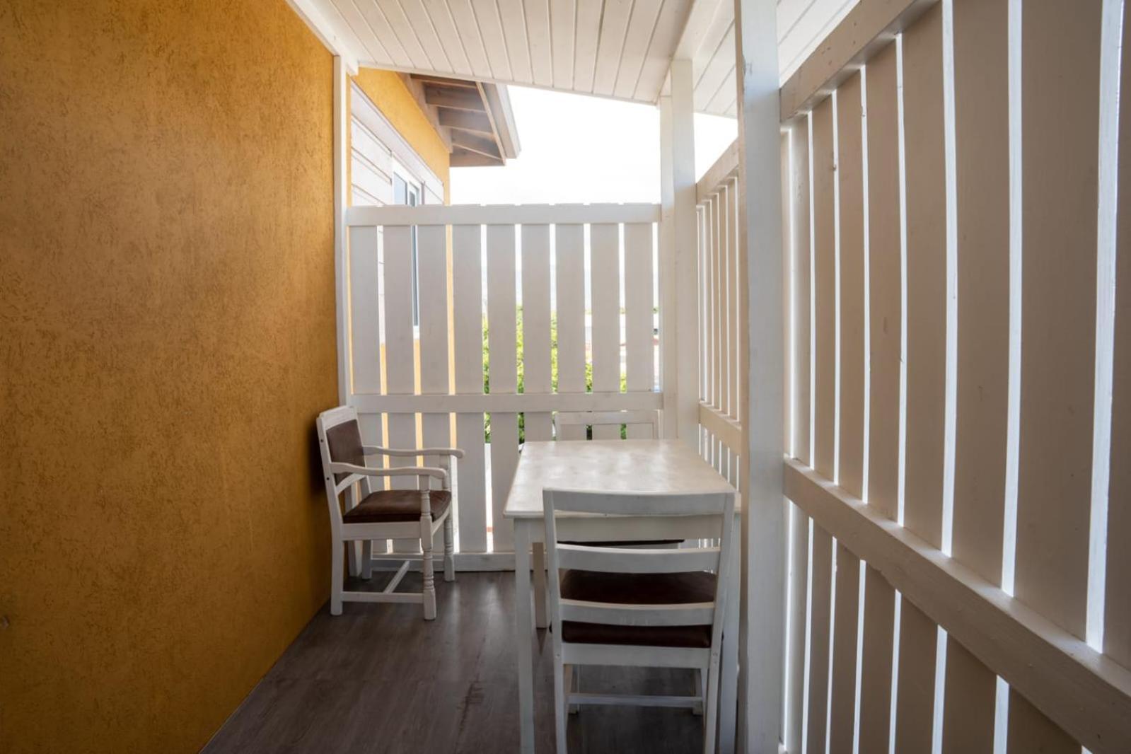 Ivs Bed And Breakfast 킹스톤 외부 사진